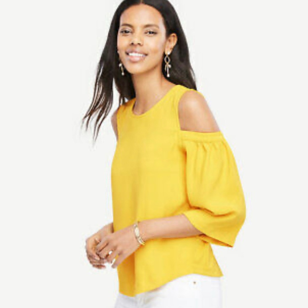 ANN TAYLOR | Cold Shoulder Blouse